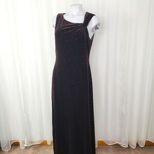 Papell Boutique Evening brown velvet beaded gown twist shoulder size medium